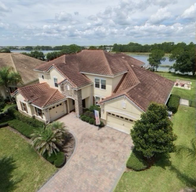 Lakeside home · Central FL — before cleaning